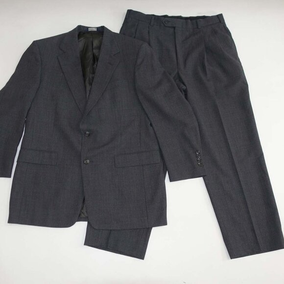 Burberry Men's 2 Button Suit Size 40 Regular 35 x 28.5 Charcoal Gray 100% Wool - Picture 1 of 14